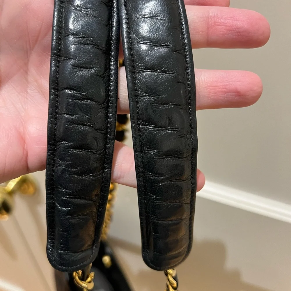 Vintage CHANEL Black Quilted Leather Shoulder Bag with 24K Gold Chain Straps - Picture 16 of 16